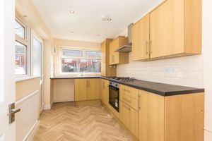 Kitchen- click for photo gallery